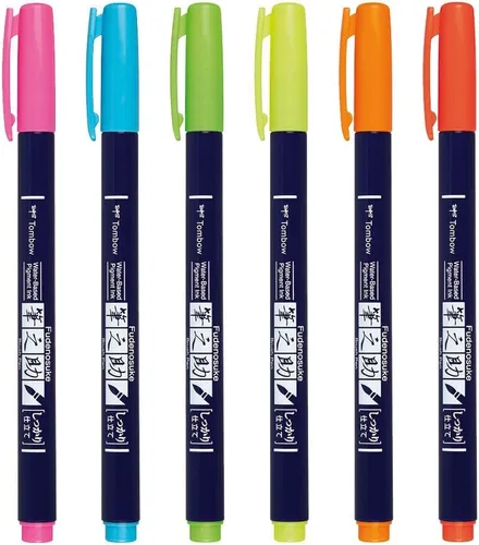 Vista 3 de Tombow 56437 Fudenosuke Neon Brush Pen, paquete de 6 bolígrafos de punta dura Fudenosuke en varios colores neón para caligrafía y dibujos artísticos