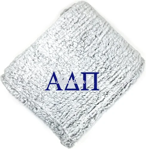 Vista 8 de Go Greek Chic Alpha Chi Omega - Manta de sherpa bordada (azul marino)