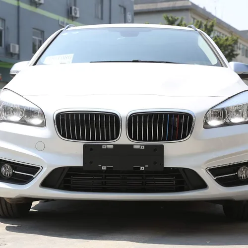 Vista 4 de YIWANG ABS cromo brillante plata parte delantera rejilla inserción tiras cubierta parrilla 24 piezas para BMW Serie 2 218i F45 f46 2015-2018 Estilo 1