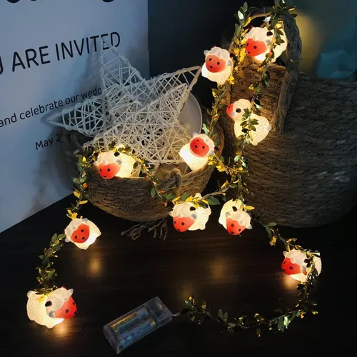 Vista 2 de Guirnalda de luces pintadas de ovejas pequeñas de 5.4 ft, 10 LED, adornos de cabra, luces novedosas, funciona con pilas, luces decorativas de hadas