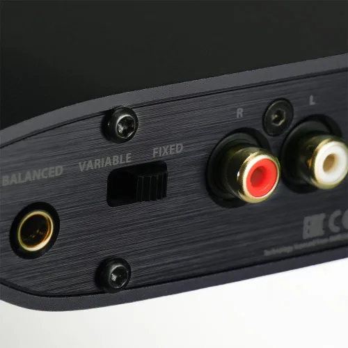Vista 7 de iFi Zen DAC 3 Convertidor Digital Analógico de Escritorio (Negro Stealth)
