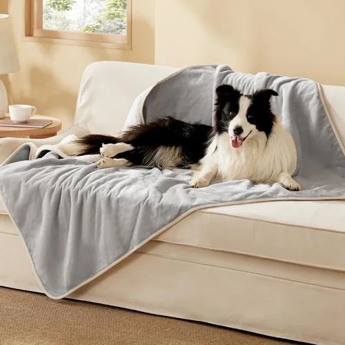 Vista 80 de Bedsure - Mantas impermeables para perros pequeños - Manta de felpa de sherpa con impresión suave lavable para perros y gatos, protector de muebles