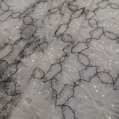 Vista 2 de VejiA 3 Yards Mesh Multi-Petal Flower Hook Embroidery Black Thorn Long Eyelash Embroidery Fabric