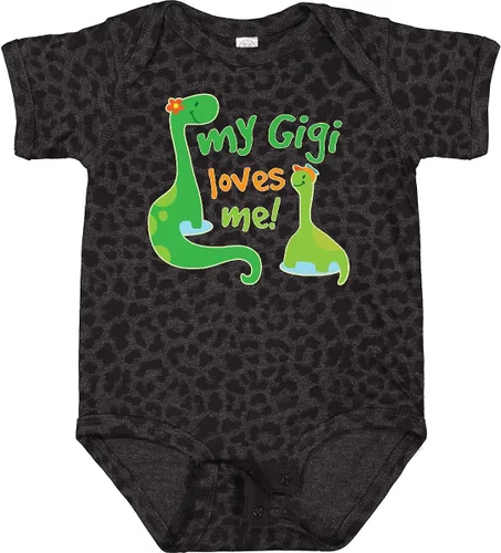 Vista 6 de inktastic My Gigi Loves Me Grandson - Body de dinosaurio para bebé 0020 Blanco