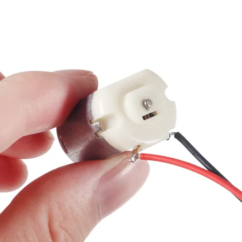 Vista 4 de 10 motores de CC en miniatura de 1.5V-6V tipo 130 EK1450 y EK1894 para proyectos de bricolaje (2 tipos)