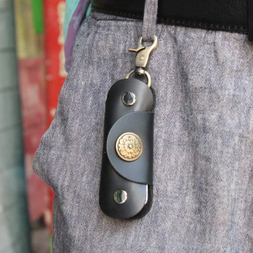 Vista 7 de Handmade Thick Cowhide Hook Small Key Bag Keycases key organizer Vintage