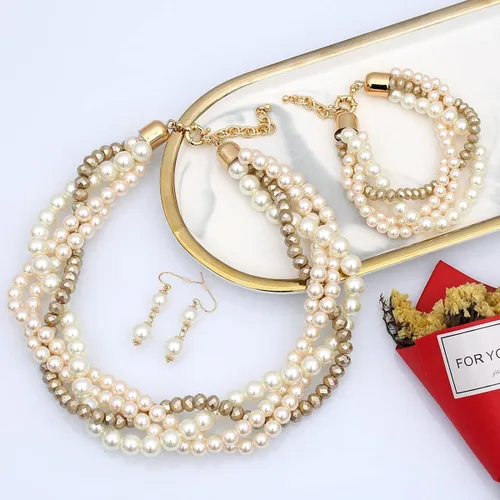 Vista 4 de S SUSANN Juego de collar de perlas de imitación, collar de perlas de imitación y aretes, buen regalo para mujeres