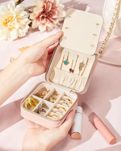 Vista 8 de Enthralite Joyero de viaje personalizado, artículos esenciales de viaje para mujeres, organizador de viaje pequeño, joyero para collares, aretes