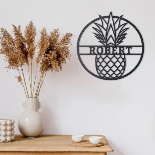 Vista 6 de RealSteel Arte de pared personalizado de metal de piña, letrero de nombre familiar con monograma tropical personalizado Decoración de casa