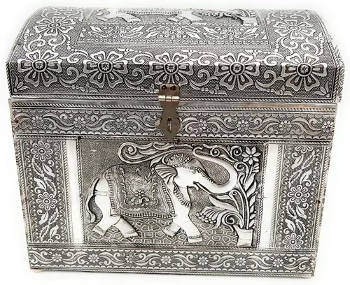 Vista 4 de Artist Unknown - Cofre de aluminio Oduduwa - Vintage, plata, 8.5 pulgadas