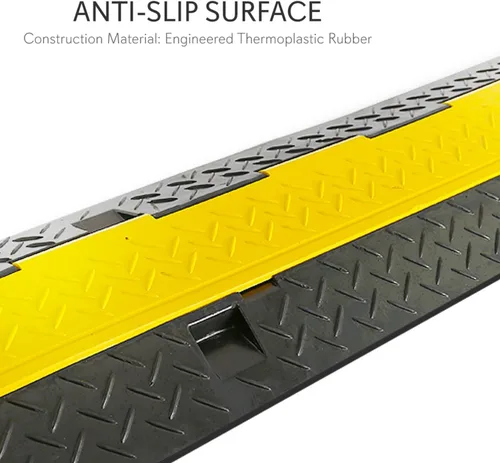 Vista 3 de Pyle Cubierta protectora de cable duradera para rampa, soporta 44000 libras, protección de cable resistente de doble canal con cubierta superior