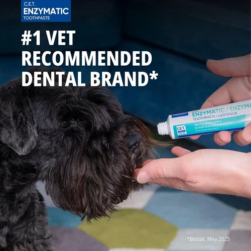 Vista 2 de Virbac C.E.T. Kit de higiene bucal para gatos y perros Juego de 3 piezas con cepillo de dientes de doble extremo, cepillo de dedos y sabor a aves