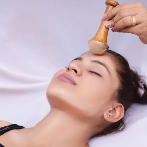 Vista 5 de Kansa Wand Masajeador facial y de pies, beneficios ayurvédicos del bronce, restaurando el brillo a través de la desintoxicación (pequeño)