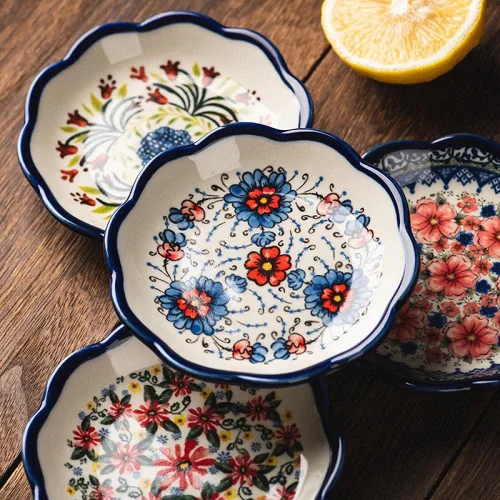 Vista 4 de Sizikato 4 platos de porcelana para aperitivos, plato de salsa de 4 pulgadas, patrón de flores exóticas