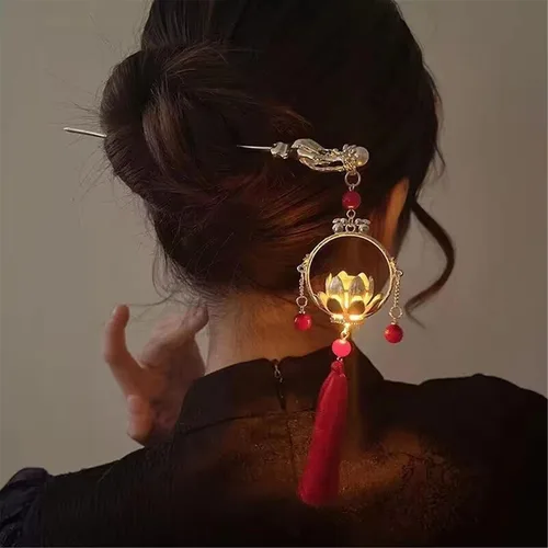 Vista 6 de Gancho de pelo con luz de linterna Bincout Meerore, accesorio de pelo con borla enrollada, estilo antiguo, para mujer #04