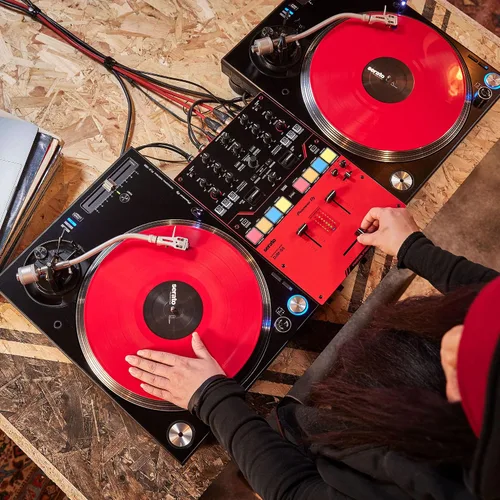 Vista 18 de Pioneer DJ DJM-S5 Mezclador de 2 canales para Serato DJ, rojo/negro