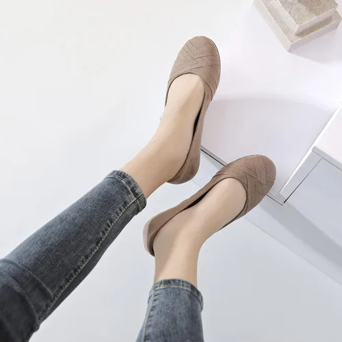 Vista 5 de Ataiwee Zapatos planos anchos para mujer, casuales, cómodos, redondos, de talla grande.