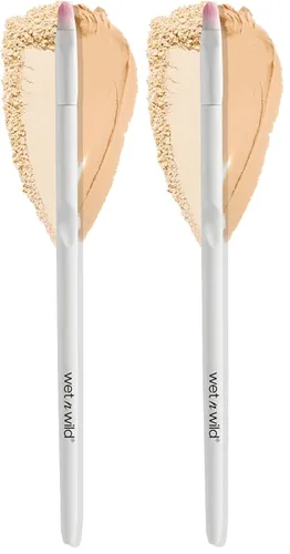 Vista 23 de wet n wild - Brocha angular para maquillaje de base, de precisión muy fina, con mango ergonómico para mezclar