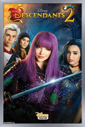 Vista 10 de Trends International Disney Descendants 2 - Póster de pared de una hoja, 14.725 x 22.375 pulgadas, versión enmarcada de madera de granero