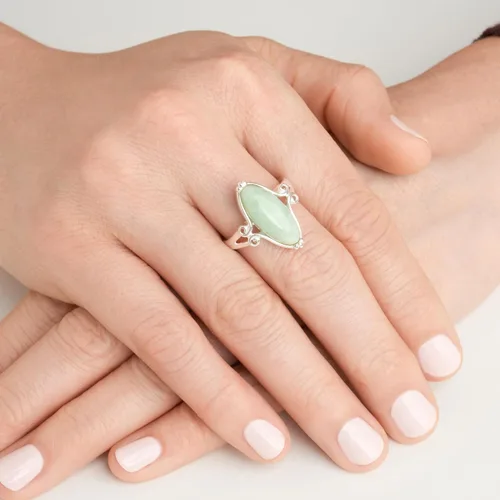 Vista 2 de MORGAN & PAIGE. Anillos de jade verde genuino bañados en rodio.925 de plata de ley o en oro amarillo de 18 quilates para mujer - Anillos vintage