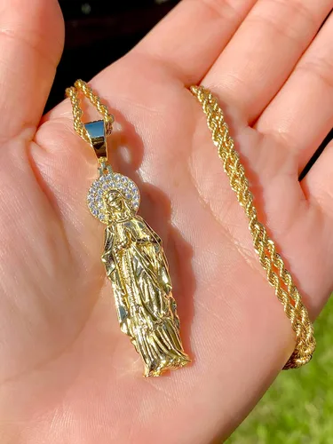 Vista 2 de Shop-iGold Iced Virgin Mary - Colgante de acero inoxidable de 0.118in con colgante de plata helada de 0.118in con acabado dorado italiano de 16 a 24