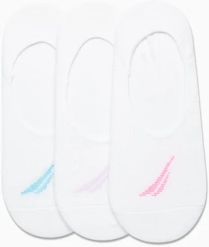 Vista 3 de Nautica Calcetines deportivos elásticos para mujer con agarre antideslizante (paquete de 3)