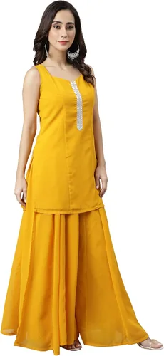 Vista 3 de Janasya Kurta de Georgette de mostaza india con Kali Palazzo y Dupatta