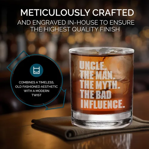 Vista 4 de shop4ever Uncle The Man Myth Bad Influence - Vaso de whisky grabado de 11 Regalo divertido del tío de whisky, vidrio de whisky grabado, vidrio