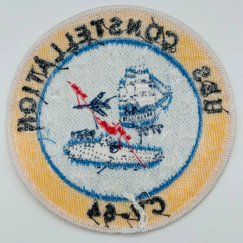 Vista 2 de CV-64 USS Constellation Patch - Respaldo de plástico