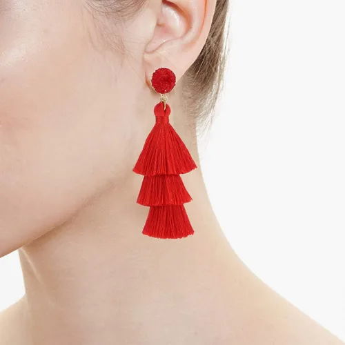 Vista 2 de Aretes con Borla en Capas, Aretes con Diseño Escalonado y Linear, Aretes de Gota de Moda y Tendencia