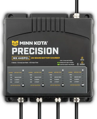 Vista 2 de Minn Kota Cargador de Precisión MK 440 PCL - 4 Banco x 10 amperios