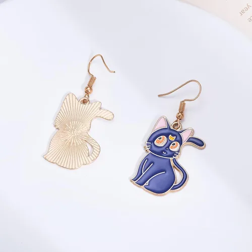 Vista 5 de Pendientes de gato de Sailor Luna de anime lindos aretes de gato blanco para niñas y mujeres, joyería de dibujos animados, Zinc, No es una piedra