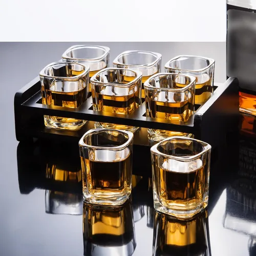 Vista 5 de PARACITY Juego de 6 vasos de chupito de base pesada, vasos de chupito cuadrados de tequila transparente a granel de 2 onzas con base pesada, regalo