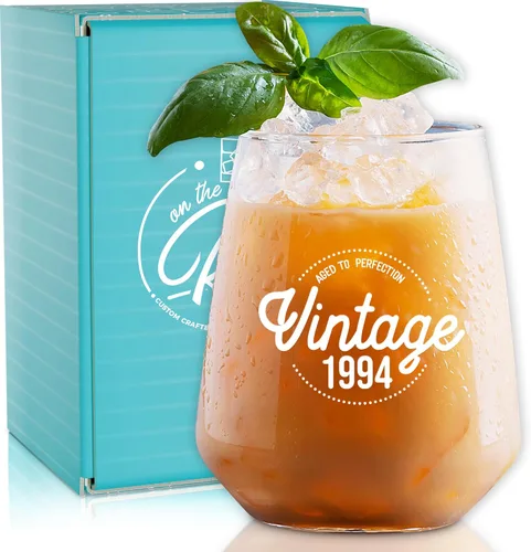 Vista 9 de On The Rox Regalos de 50 cumpleaños para mujeres y hombres – 14 onzas vintage 1974 50 años regalos para mujeres – Copa de vino sin tallo apta