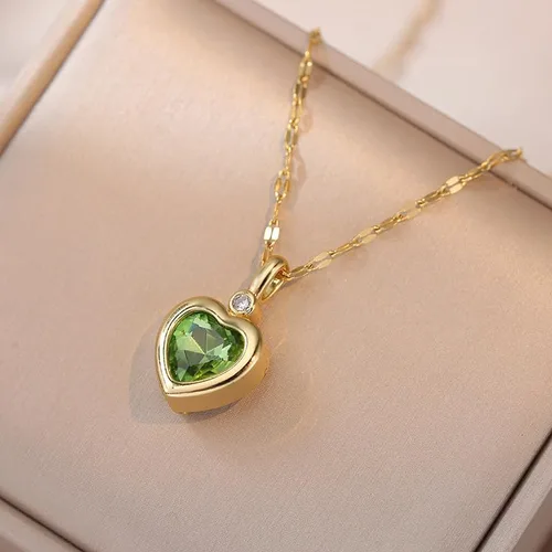 Vista 2 de Collar de corazón verde con dije de corazón de cristal y piedra natal, collares delicados con dije de oro para mujer, joyería de moda chapada en oro