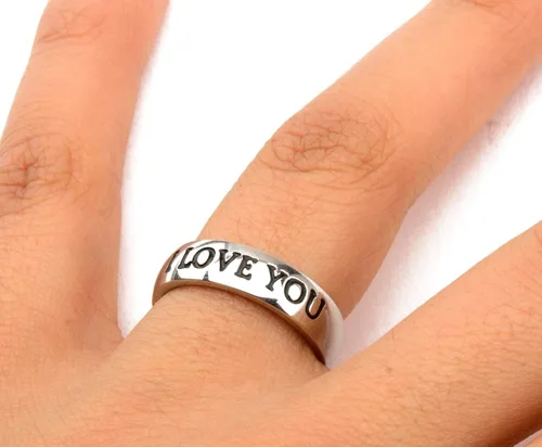 Vista 3 de Star Wars Anillo unisex de acero inoxidable con texto en inglés "I Love You", talla 9, Plástico