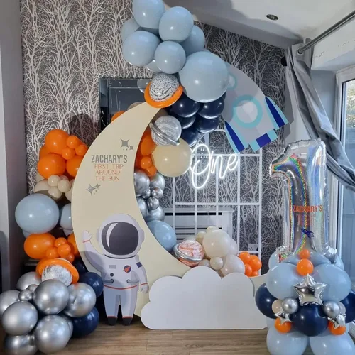 Vista 7 de Kit de arco de globos azules y naranjas, kit de guirnalda de arco de globos espaciales con globos plateados metálicos, globos de látex azul marino