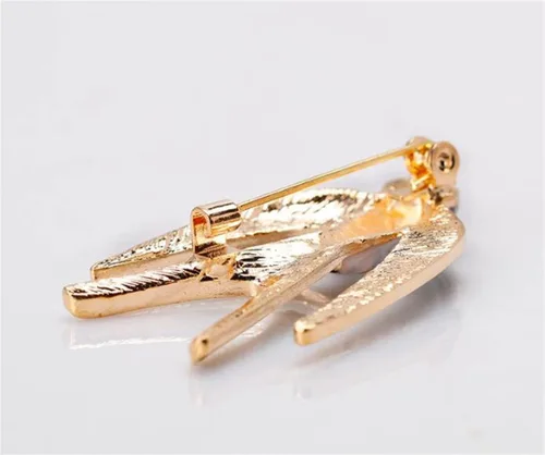 Vista 4 de Broche colorido y vívido de golondrina lindo animal esmalte Pin Rhinestone broche insignia pájaro solapa pin moda accesorios joyería, Acero aleado