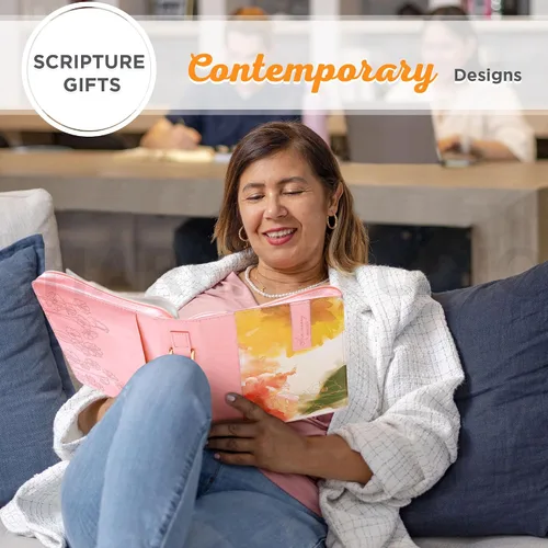 Vista 10 de Christian Art Gifts Funda de cuero vegano para la Biblia para mujer: His Mercy Never Fails - Lam. 3:22 Escrituras inspiradoras, bolsillos