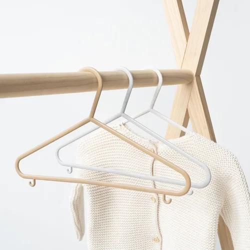 Vista 7 de 3 Sprouts Perchas de Plástico de Paja de Trigo - Paquete de 30 Perchas para Niños Pequeños para Ropa de Niños y Bebés, Abrigos - Ideal para Niñas