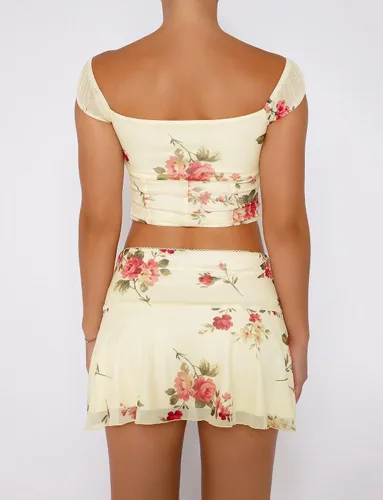Vista 7 de Conjunto de minifalda sexy para mujer, con hombros descubiertos, top corto, corte bajo, entallado, fruncido, falda corta, traje Y2K, 2 piezas