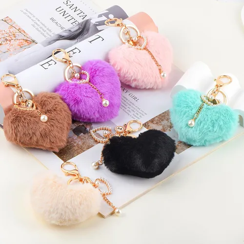 Vista 3 de Fuerxy Llavero de felpa de corazón, llaveros de piel sintética con pompón, bonitos llaveros para mochilas, monedero, llave de coche