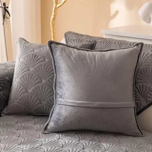 Vista 15 de vctops Fundas acolchadas de terciopelo súper suave para sofá y sillón, funda antideslizante para sofá seccional con patrón de hojas, forro de sofá