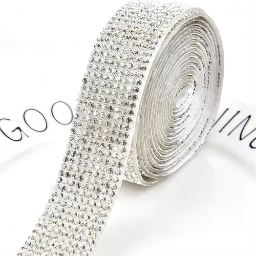 Vista 3 de 3 rollos de cinta de diamantes de imitación, 3 tamaños, tiras de diamantes de imitación autoadhesivas, cintas de diamantes de imitación de cristal