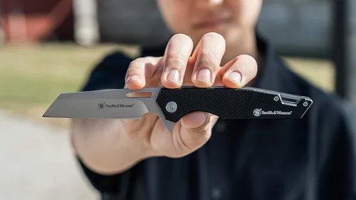 Vista 3 de Smith & Wesson Sideburn - Cuchillo plegable de alto carbono SS Ultra Glide de 7.25 pulgadas con hoja Wharncliffe de 3 pulgadas y mango G10