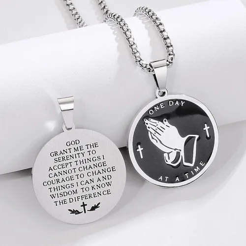 Vista 3 de Yaumatea Collar de oración de serenidad con manos en oración, colgante de moneda para hombres y mujeres, señores, oración, versículo bíblico