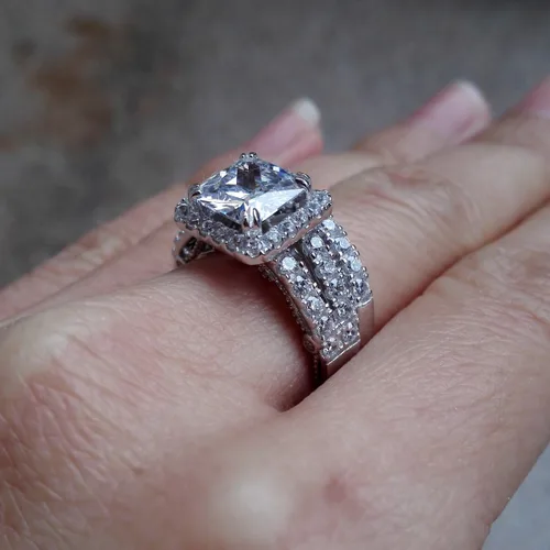 Vista 2 de Wuziwen Anillo de compromiso de 4 quilates para mujer, plata de ley, circonita cúbica, anillo de boda