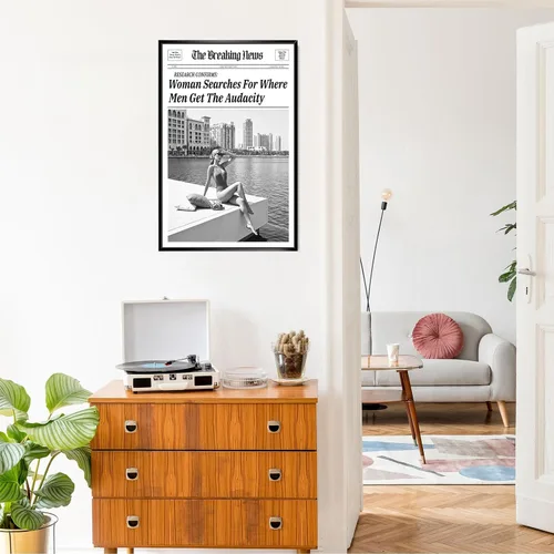Vista 4 de Lienzo de periódico vintage para pared, diseño de mujer que busca dónde los hombres obtienen la audacia, pósteres retro en blanco y negro del New