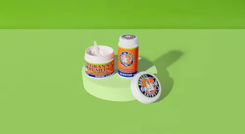 Vista 8 de Gran's Remedy Polvo perfumado para pies, eliminador de olores eficaz y desodorante de zapatos que absorbe la humedad para zapatos y pies, frescura