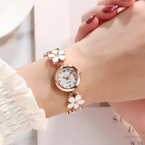 Vista 4 de ADSBIAOYE Reloj de pulsera para mujer, artículo de moda, impermeable, reloj en forma de flor de cuarzo